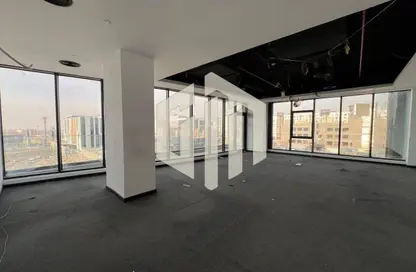 طابق كامل - استوديو - 1 حمام للايجار في شارع التسعين الجنوبي - التجمع الخامس - مدينة القاهرة الجديدة - القاهرة