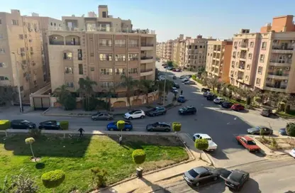 شقة - 2 غرف نوم - 2 حمامات للبيع في مسجد فاطمة الشربتلي - الحي الثالث - التجمع الخامس - مدينة القاهرة الجديدة - القاهرة