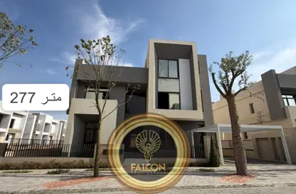 Villa - 5 Bedrooms - 4 Bathrooms for sale in Azzar - 5th Settlement Compounds - The 5th Settlement - New Cairo City - Cairo