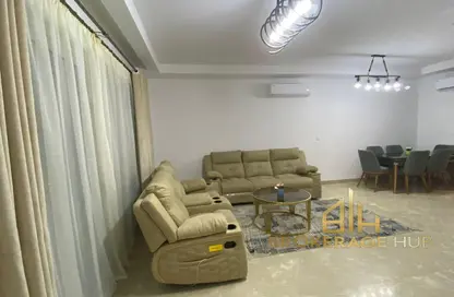 Apartment - 2 Bedrooms - 3 Bathrooms for rent in The Fourteen Golf Residences - Uptown Cairo - Mokattam - Cairo