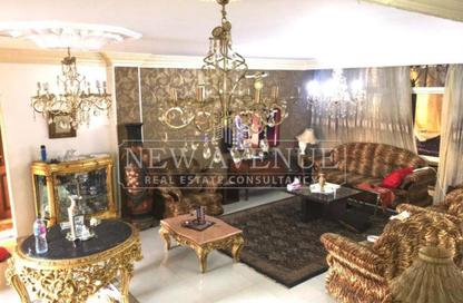 فيلا - 8 غرف نوم - 6 حمامات للبيع في شارع زكريا احمد - البنفسج 5 - البنفسج - مدينة القاهرة الجديدة - القاهرة