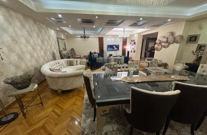 Apartment - 3 Bedrooms - 2 Bathrooms for sale in Abd Al Aziz Fahmy St. - Sidi Gaber - Hay Sharq - Alexandria