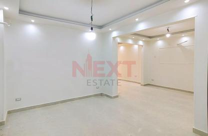 Apartment - 2 Bedrooms - 1 Bathroom for sale in La Vison St. - Bolkly - Hay Sharq - Alexandria