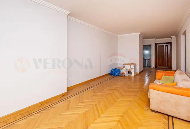 87208467 - Property Image 2