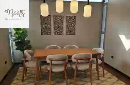 منزل مزدوج - 5 غرف نوم - 5 حمامات للبيع في جولز - طريق مصر اسكندرية الصحراوي - مدينة 6 أكتوبر - الجيزة