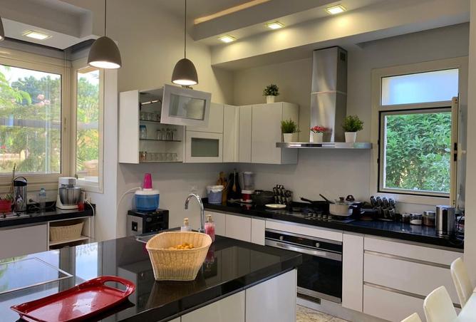 107975003 - Property Main Image