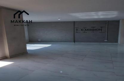 Office Space - Studio - 3 Bathrooms for rent in Salah Salem St. - Roxy - Heliopolis - Masr El Gedida - Cairo