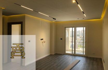 Apartment - 2 Bedrooms - 1 Bathroom for sale in B10 - Madinaty - Cairo