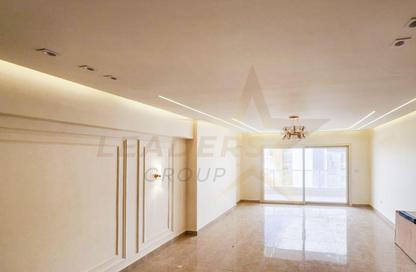 Apartment - 3 Bedrooms - 3 Bathrooms for sale in Grand View - Smouha - Hay Sharq - Alexandria Apartment - 3 Bedrooms - 3 Bathrooms for sale in Grand View - Smouha - Hay Sharq - Alexandria