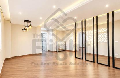 Apartment - 3 - 2 for sale in Kafr Abdo - Roushdy - Hay Sharq - Alexandria
