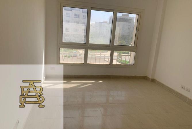 2Onv7MFIuLg - Property Image 3