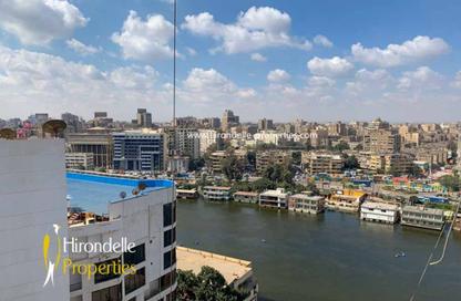 Apartment - 3 Bedrooms - 2 Bathrooms for rent in El Gezirah St. - Zamalek - Cairo