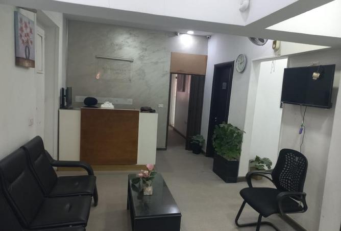 80273649 - Property Image 2