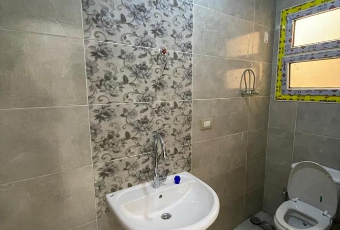 97437018 - Property Image 3