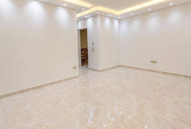 97437018 - Property Main Image