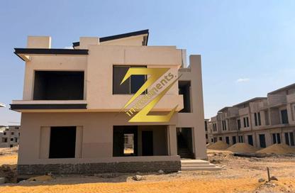 Villa - 5 Bedrooms - 7 Bathrooms for sale in Hood 1 St. - Green Belt - 6 October City - Giza