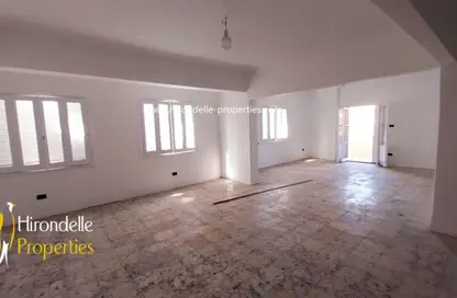 شقة - 2 غرف نوم - 1 حمام للايجار في شارع 15 - المعادي - حي المعادي - القاهرة