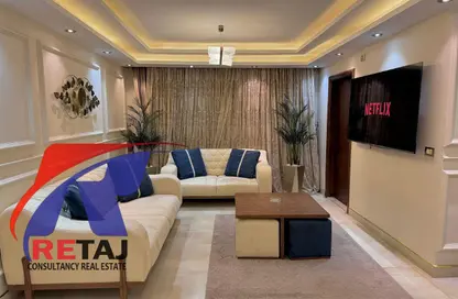 Apartment - 4 Bedrooms - 2 Bathrooms for rent in Sabeel Al Moameneen St. - 8th Zone - Nasr City - Cairo