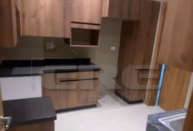 97436153 - Property Image 3