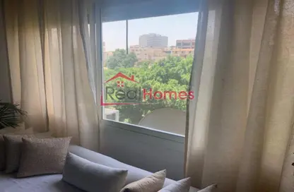 Apartment - 2 Bedrooms - 2 Bathrooms for rent in Mohamed Maraashly St. - Zamalek - Cairo
