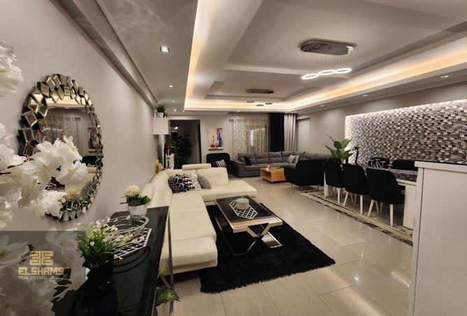 83405442 - Property Main Image