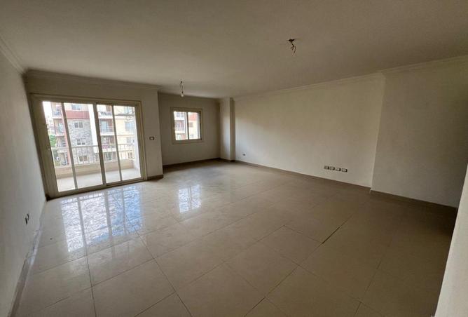 8702001 - Property Main Image