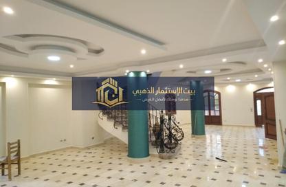فيلا - 8 غرف نوم - 7 حمامات للبيع في غرب سوميد - مدينة 6 أكتوبر - الجيزة