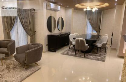 Apartment - 2 Bedrooms - 2 Bathrooms for rent in El Banafseg Apartment Buildings - El Banafseg - New Cairo City - Cairo