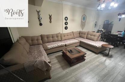 Chalet - 3 Bedrooms - 3 Bathrooms for rent in Marina 7 - Marina - Al Alamein - North Coast