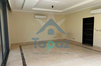 تاون هاوس - 4 غرف نوم - 4 حمامات للايجار في الجريا - كمبوندات الشيخ زايد - الشيخ زايد - الجيزة