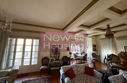 شقة - 4 غرف نوم - 3 حمامات للبيع في الزمالك - القاهرة