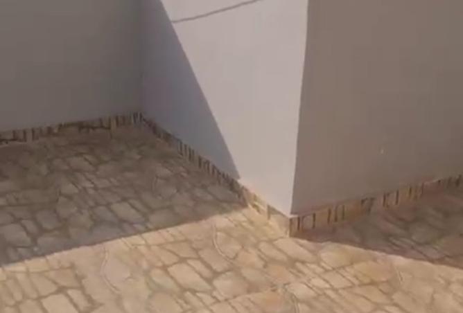 104888256 - Property Image 3