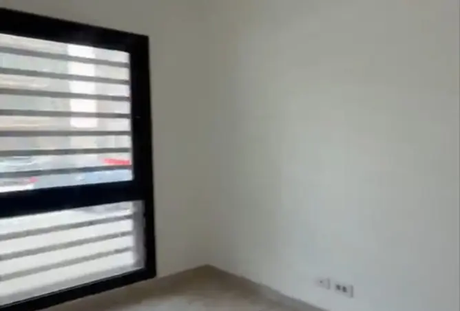 98828830 - Property Image 2