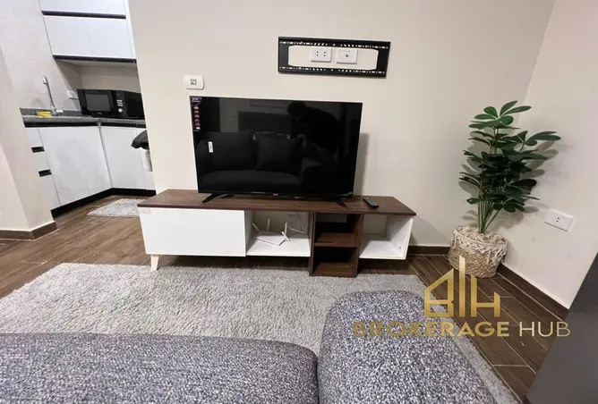 102071940 - Property Image 3