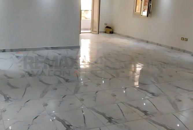 58245217 - Property Main Image