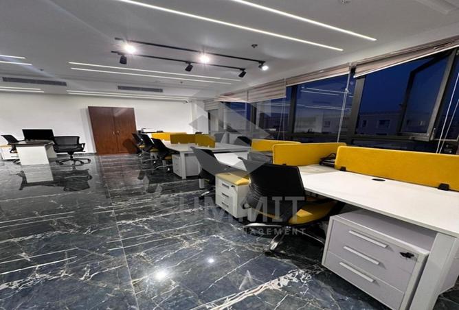 98833470 - Property Main Image