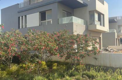 Villa - 4 Bedrooms - 4 Bathrooms for sale in Cluster 18 - Hyde Park - New Cairo City - Cairo