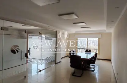 مساحات مكتبية - 4 غرف نوم - 3 حمامات للايجار في نصر سيتي تاورز - كمبوندات مدينة نصر - مدينة نصر - القاهرة