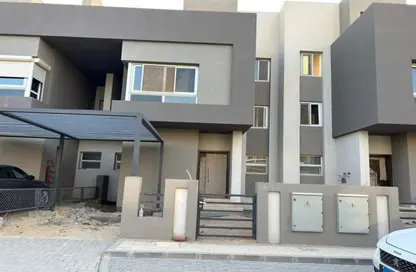 Villa - 5 Bedrooms - 4 Bathrooms for sale in Patio Al Zahraa - Sheikh Zayed Compounds - Sheikh Zayed City - Giza Villa - 5 Bedrooms - 4 Bathrooms for sale in Patio Al Zahraa - Sheikh Zayed Compounds - Sheikh Zayed City - Giza