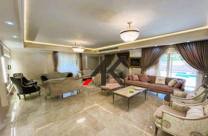 Villa - 6 Bedrooms - 7 Bathrooms for sale in Bellagio - Ext North Inves Area - New Cairo City - Cairo