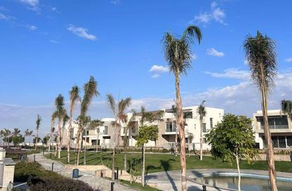 Villa - 4 Bedrooms - 4 Bathrooms for sale in Hadaba - Fayoum Desert road - 6 October City - Giza