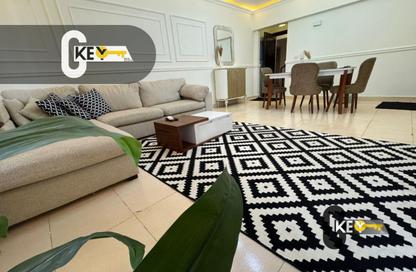 Apartment - 2 Bedrooms - 1 Bathroom for rent in El Rehab Extension - Al Rehab - New Cairo City - Cairo