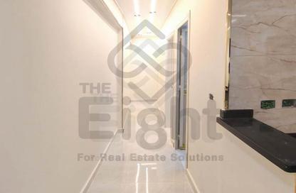 Apartment - 3 Bedrooms - 2 Bathrooms for sale in Mahmoud Al Essawy St. - Sidi Beshr - Hay Awal El Montazah - Alexandria