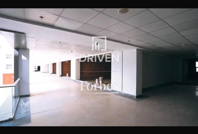 8642795 - Property Image 2