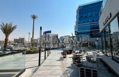 محل تجاري - استوديو - 2 للبيع في شارع مجمع البنوك - شارع التسعين الجنوبي - التجمع الخامس - مدينة القاهرة الجديدة - القاهرة