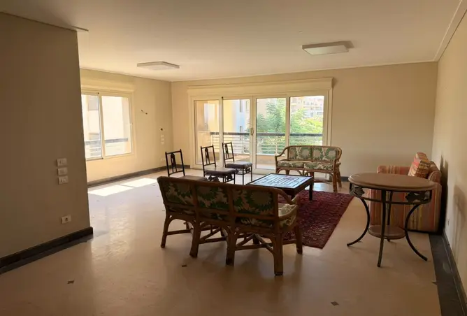 98004158 - Property Image 2
