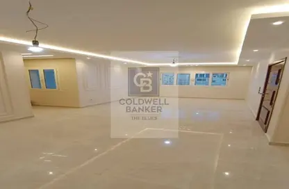 Apartment - 3 Bedrooms - 3 Bathrooms for sale in Mountain View Hyde Park - 5th Settlement Compounds - The 5th Settlement - New Cairo City - Cairo