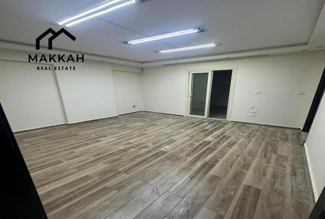 82873025 - Property Image 3