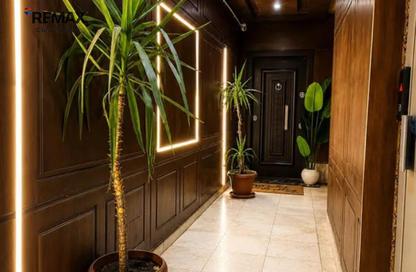 Apartment - 3 Bedrooms - 2 Bathrooms for sale in Gesr Al Suez St. - El Nozha El Gadida - El Nozha - Cairo
