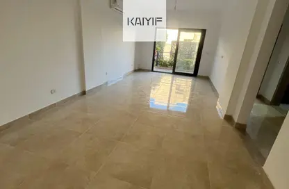 شقة - 3 غرف نوم - 2 حمامات للايجار في فيفث سكوير - التجمع الخامس - مدينة القاهرة الجديدة - القاهرة